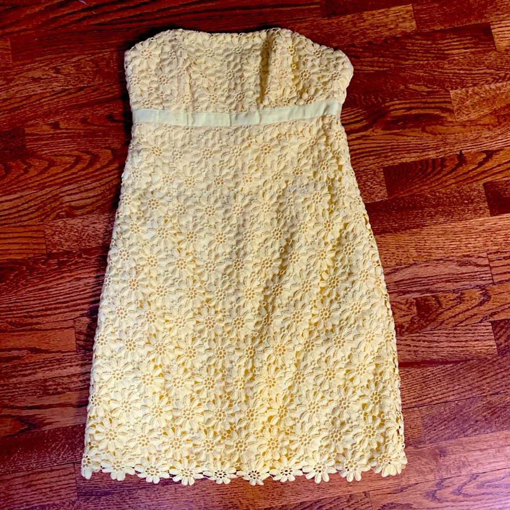 Lilly Pulitzer Size 6 Yellow Strapless dress